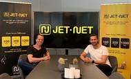 Jetnet, her anført af Fastspeed-direktør Jens Raith (tv) og kommerciel direktør Morten Boe Andersen, vil først og fremmest have fokus på den lavest mulige pris for kunderne, lyder det. Foto: Jetnet/PR.