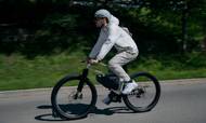 BMW's nye elcykel, BMW i Vision AMBY, er hvad hastighed angår cykel og scooter i ét og dermed tænkt som erstatning for bil nr. 2. Foto: BMW