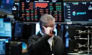 Nedturen på aktiemarkedet har slået de individuelle investorers humør i gulvet, viser en ny undersøgelse. Foto: Spencer Platt/Getty Images/AFP