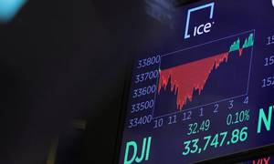 Der har været meget røde dage på aktiemarkederne i år som her på New York Stock Exchange. Det har fået nogle investorer til at nedbringe risikoen. Foto: Andrew Kelly/Reuters