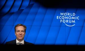 »Hvis verdenshandelen bliver mere fragmenteret, end vi ser nu, vil det resultere i lavere økonomisk vækst og dermed mindre velstand,« siger Børge Brende, præsident for World Economic Forum. Foto: WEF/Pascal Bitz