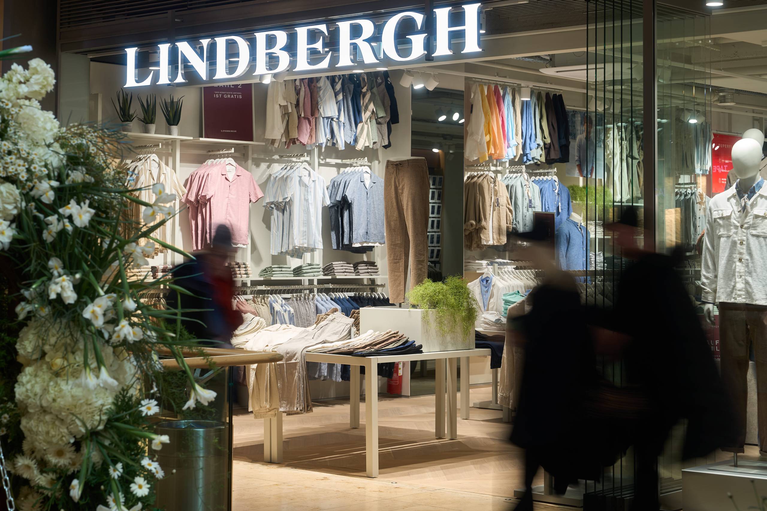 PWT Group har nu 175 fysiske butikker i Danmark og Sverige samt i Tyskland., hvor selskabets Lindbergh-kæde har åbnet først butik, der ligger i Hamborg. PR-foto.