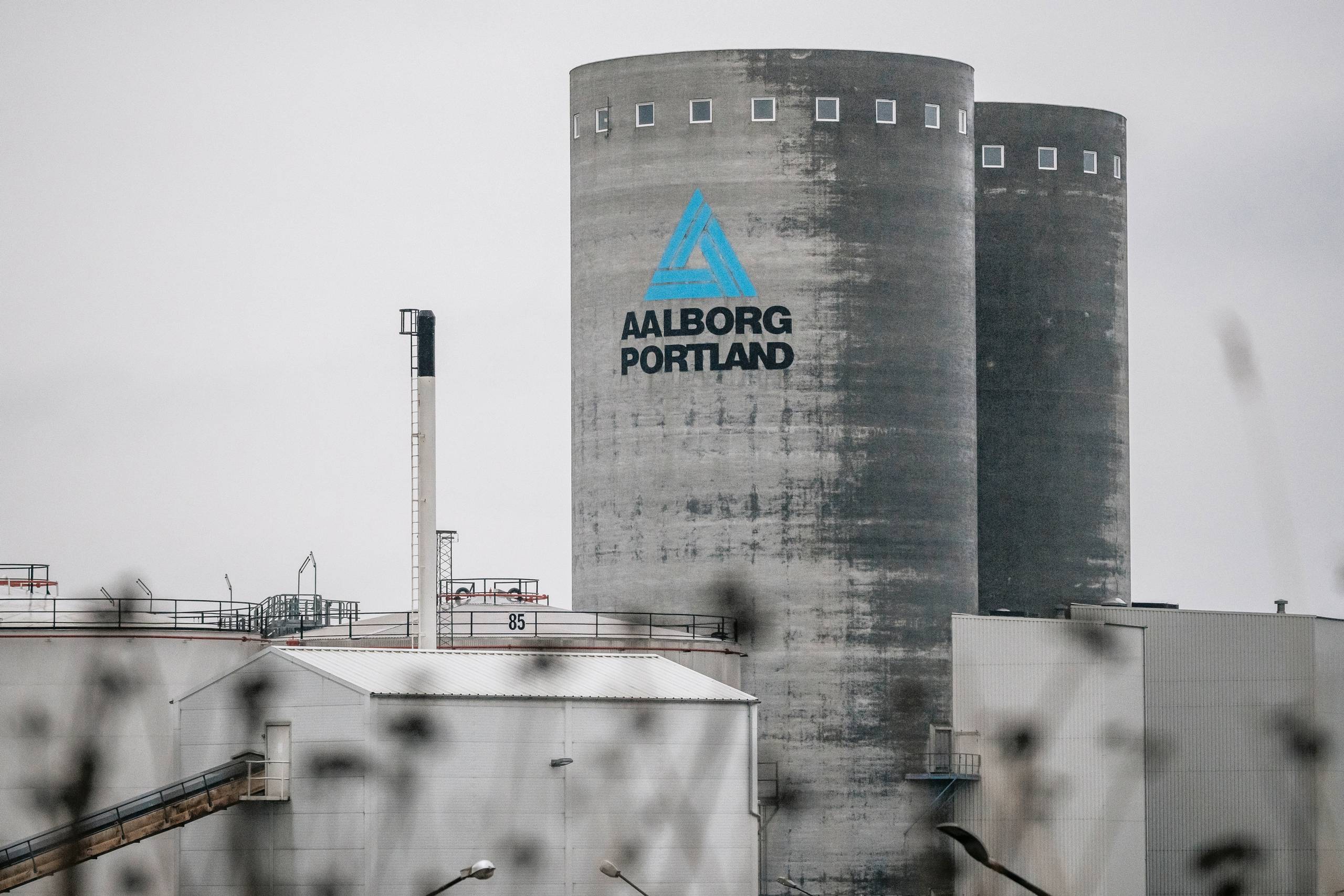 Aalborg Portland løb med sejren i milliardudbud: Nu sættes d