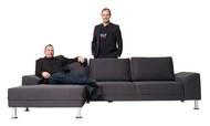 Jesper Jørgensen (tv) og Rune Furbo, adm. direktører i det nye Biva, har store planer for deres møbelkæde. Pr-foto: Biva