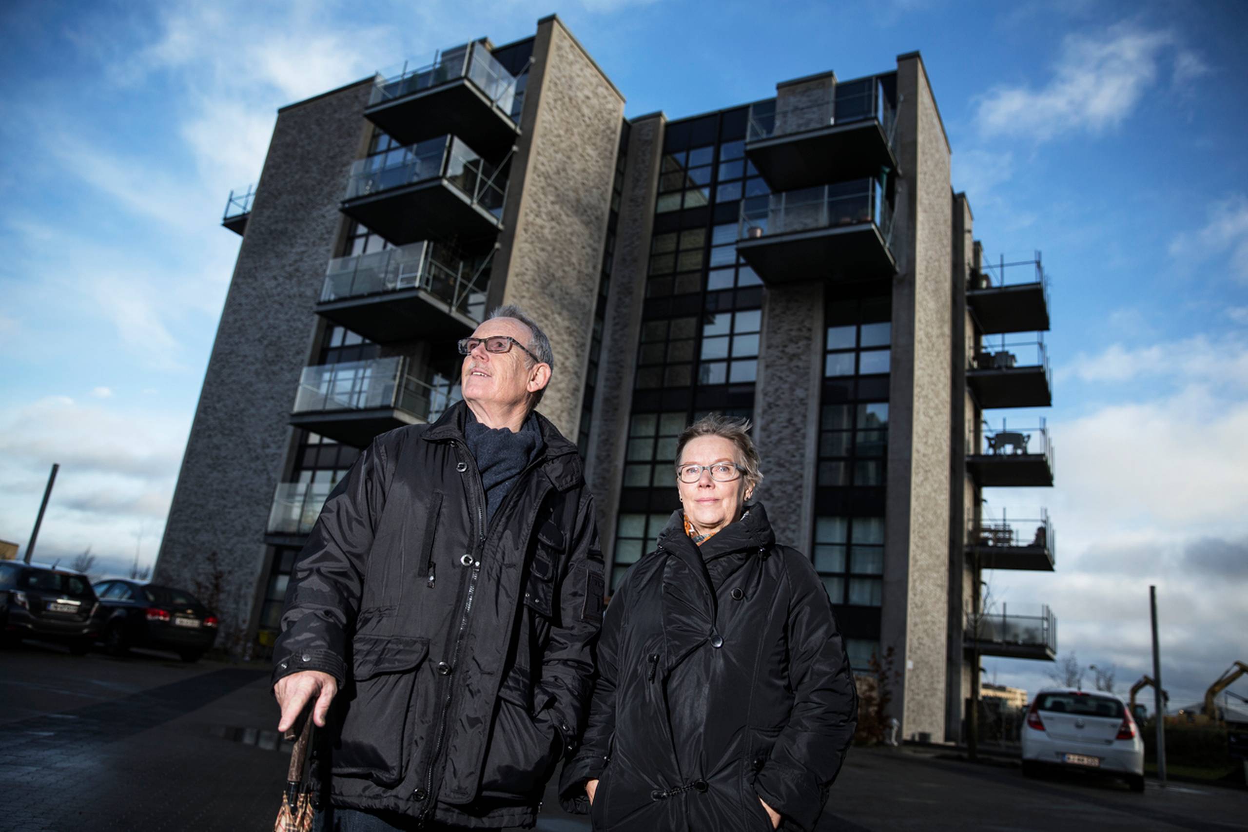Annelise og Hans Dalsgaard har byttet parcelhuset ud med en ejerlejlighed. Det gør et stigende antal pensionister.