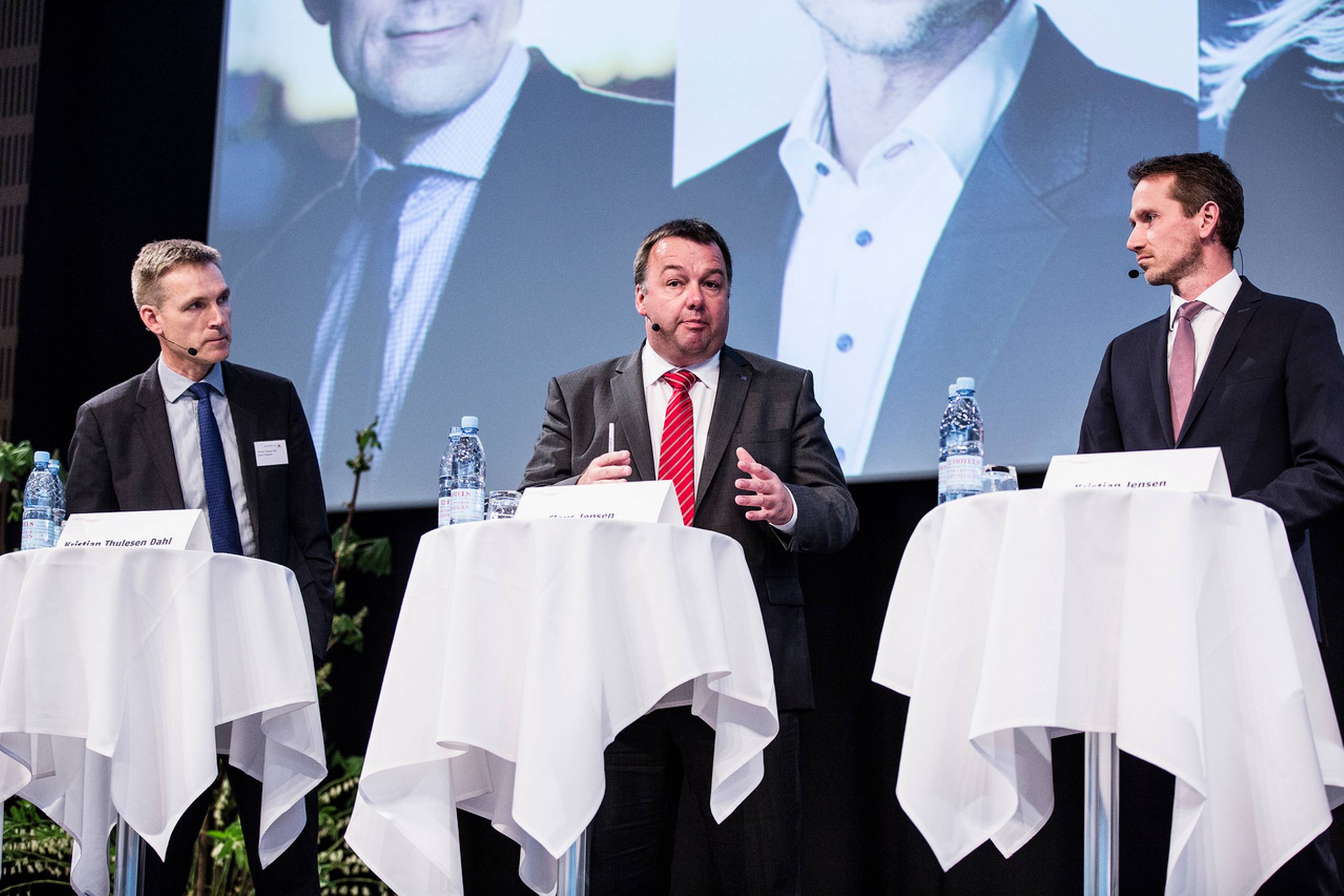 Dansk Folkepartis formand Kristian Thulesen Dahl debatterede forbundsformand i Dansk Metal, Claus Jensen og Kristian Jensen, næstformand i Venstre. Også Dansk Byggeris direktør Lars Storr-Hansen deltog i paneldebatten.