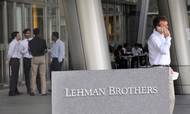 I bestræbelserne på at undgå et nyt krak i stil med Lehman Brothers i 2008 mødes verdens største banker nu med højere krav. AP Photo/Katsumi Kasahara