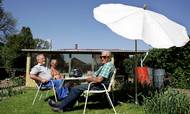 Regeringen overvejer hvordan man kan lokke flere ældre danskere til at forlade lhavestolen og blive på arbejdsmarkedet.  FRANDSEN FINN Foto: Finn Frandsen