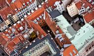 Tal fra Skatteministeriet peger i retning af, at det faktisk ikke er i København, at priserne på ejerlejligheder kan komme under det største pres som følge af det nye skattesystem. Foto: Per Folkver
