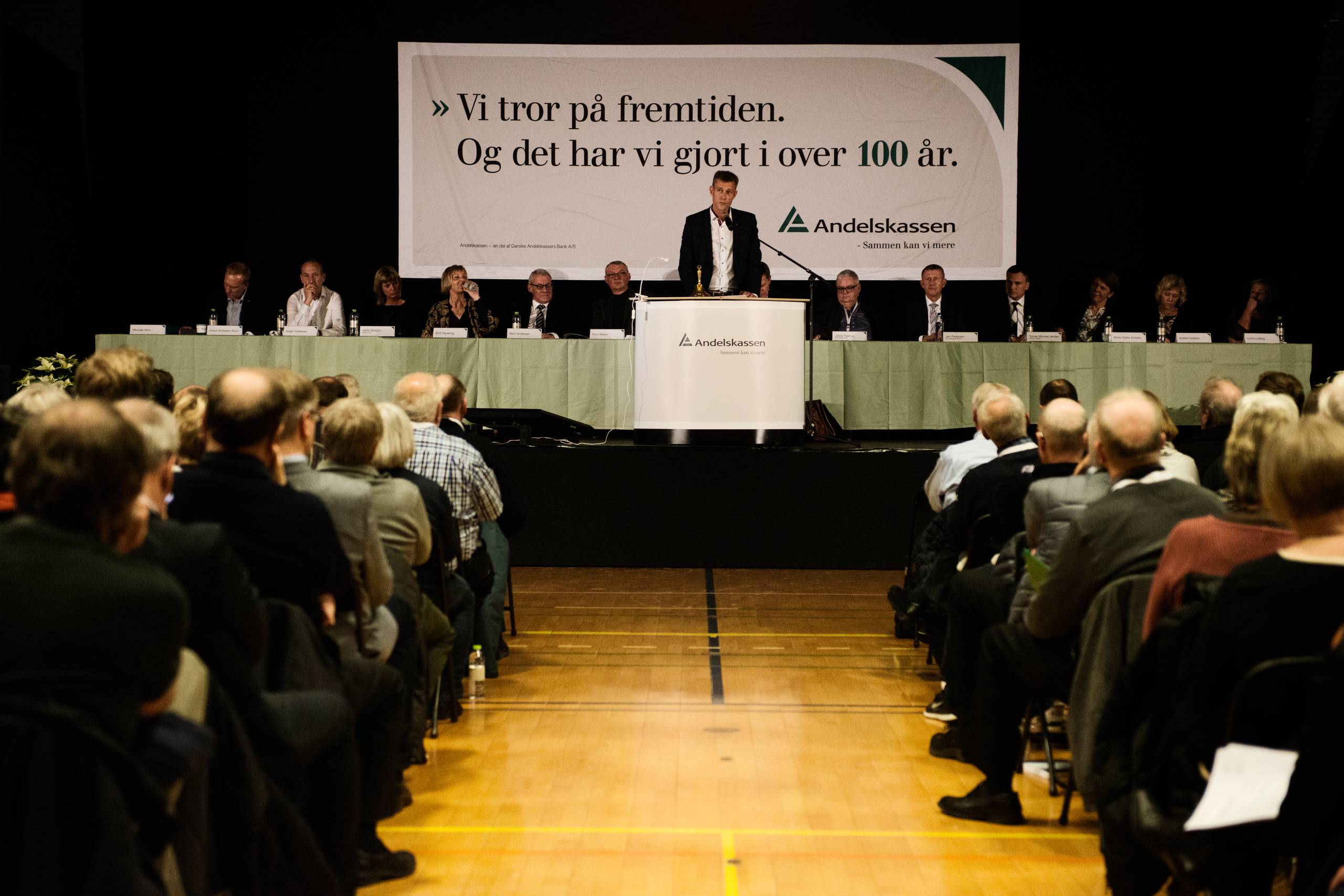 Aarhus-rigmanden Henrik Lind forsikrede, at en fusion eller et salg af Danske Andelskassers Bank ikke var på tegnebrættet. Foto: Kenneth Lysbjerg Koustrup