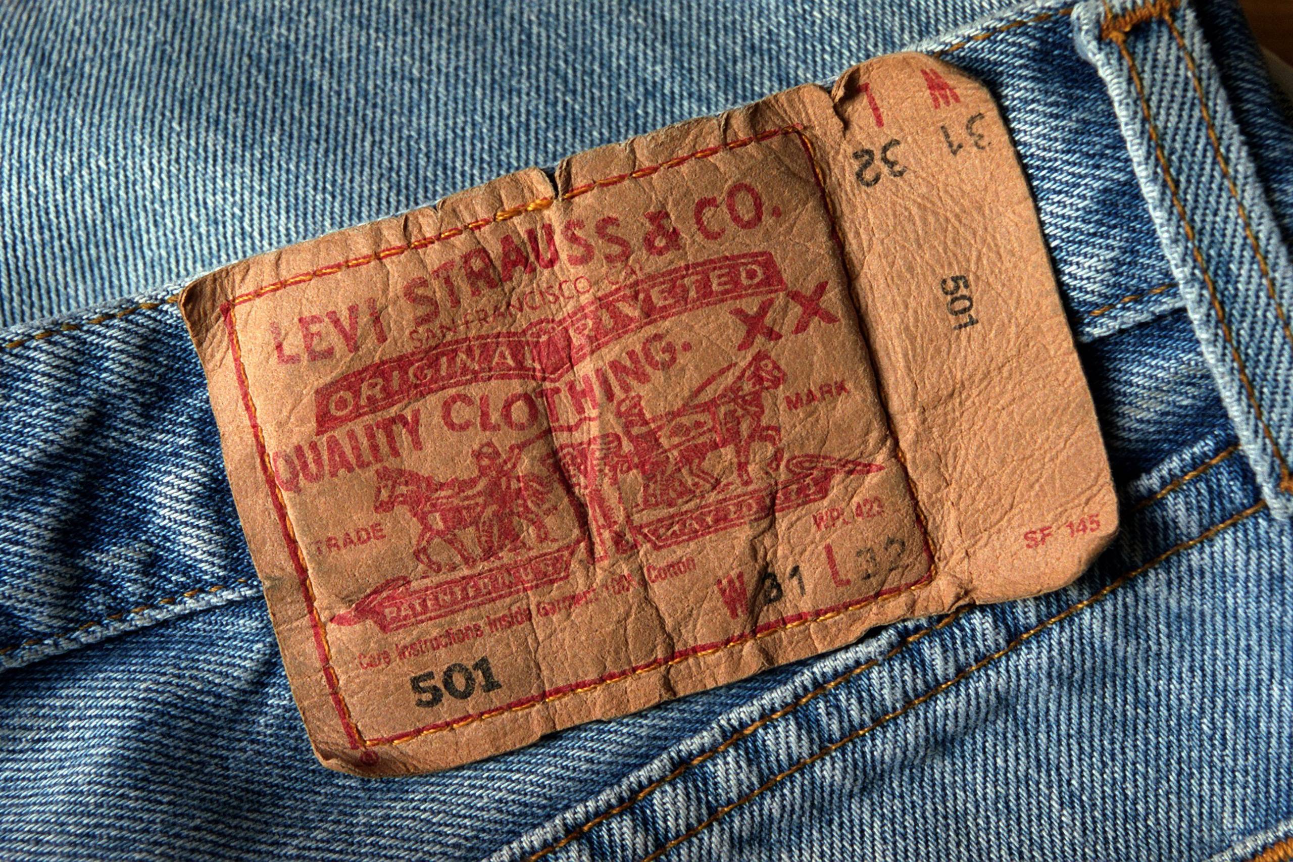 Levi Strauss & Co. har 515 leverandører. Kun 10 af dem er hjemmehørende i USA. Foto: AP/Hubert Linden