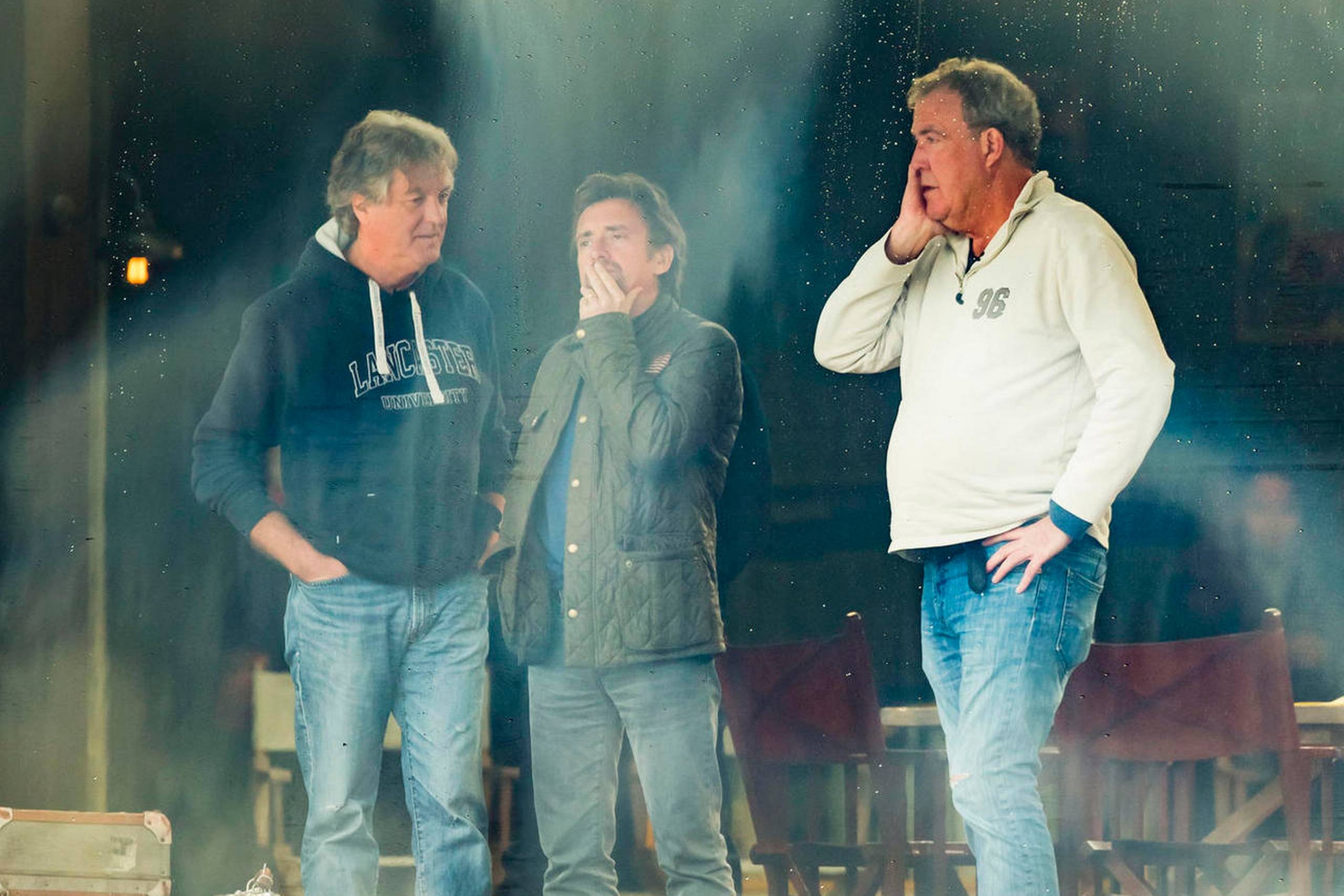 James May (tv), Richard Hammond og Jeremy Clarkson under optagelserne til The Grand Tour i 2016. Foto: Danny Lawson /PA via AP