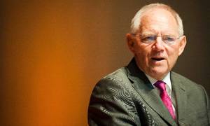 Wolfgang Schäuble er i flere meningsmålinger kåret som den mest populære ministre, men nu kan den 75-årige tyske politiker være på vej ud. Foto: AP/Christoph Schmidt
