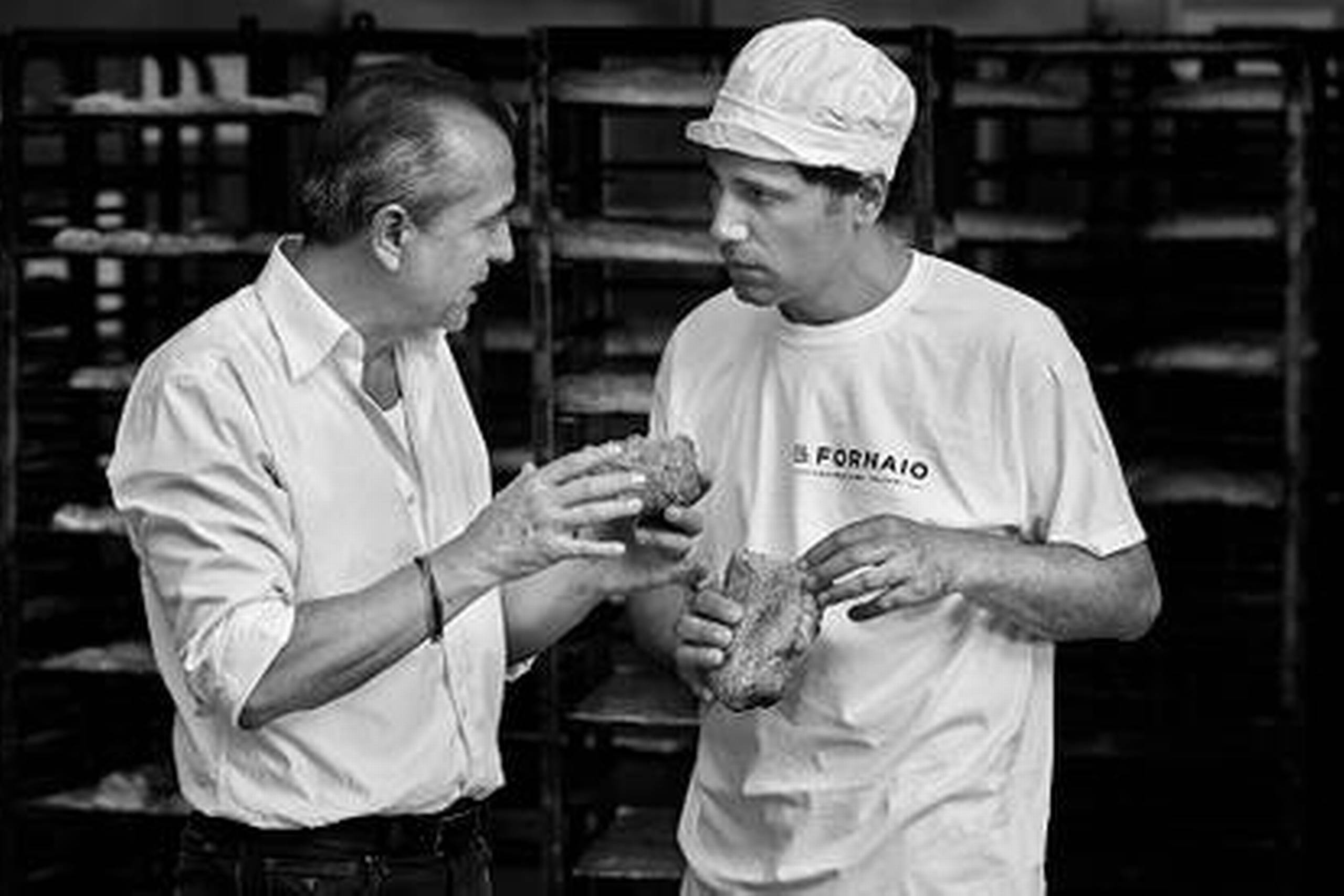 Michelinkok og medejer af Foodpeoplem Elvio Milleri med en af selskabets bagere. | Foto: Foodpeople.