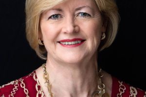 Lundbeck med den nye topchef Deborah Dunsire i spidsen er klar til opkøb, men lige så vigtigt bliver det at få mere ud af de eksisterende lægemidler.
