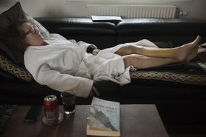 Antallet af danskere med en sundhedsforsikring sætter rekord. De privatansatte er vilde med de private forsikringer, men de offentligt ansatte vil ikke springe andre over i køen.
