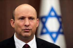 Naftali Bennett vil gå af som israelsk premierminister og overlade posten til udenrigsminister Yair Lapid.